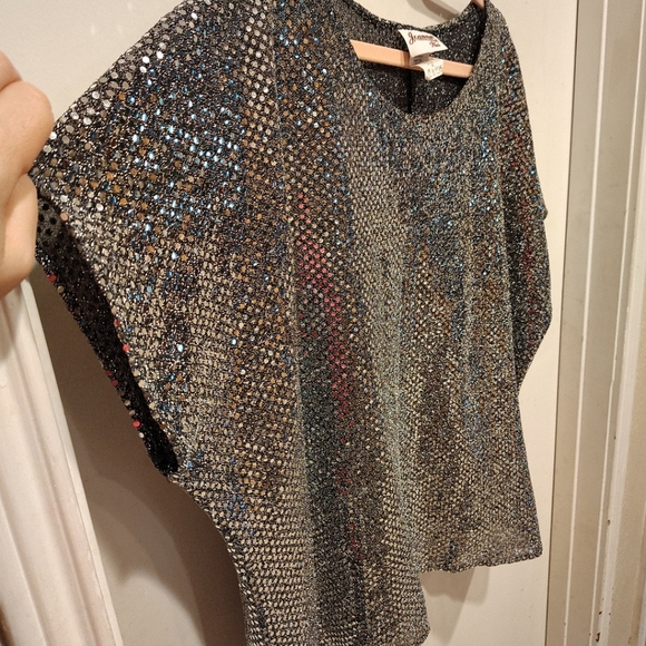 Joanna Plus Women's Silver All Over Sequin Boxy Pullover Top Sz 2X Concert Disco - Picture 5 of 7